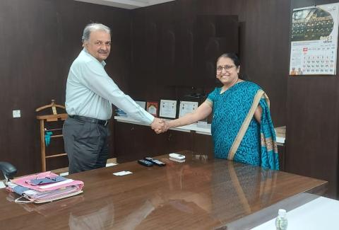 Official meeting with state government.